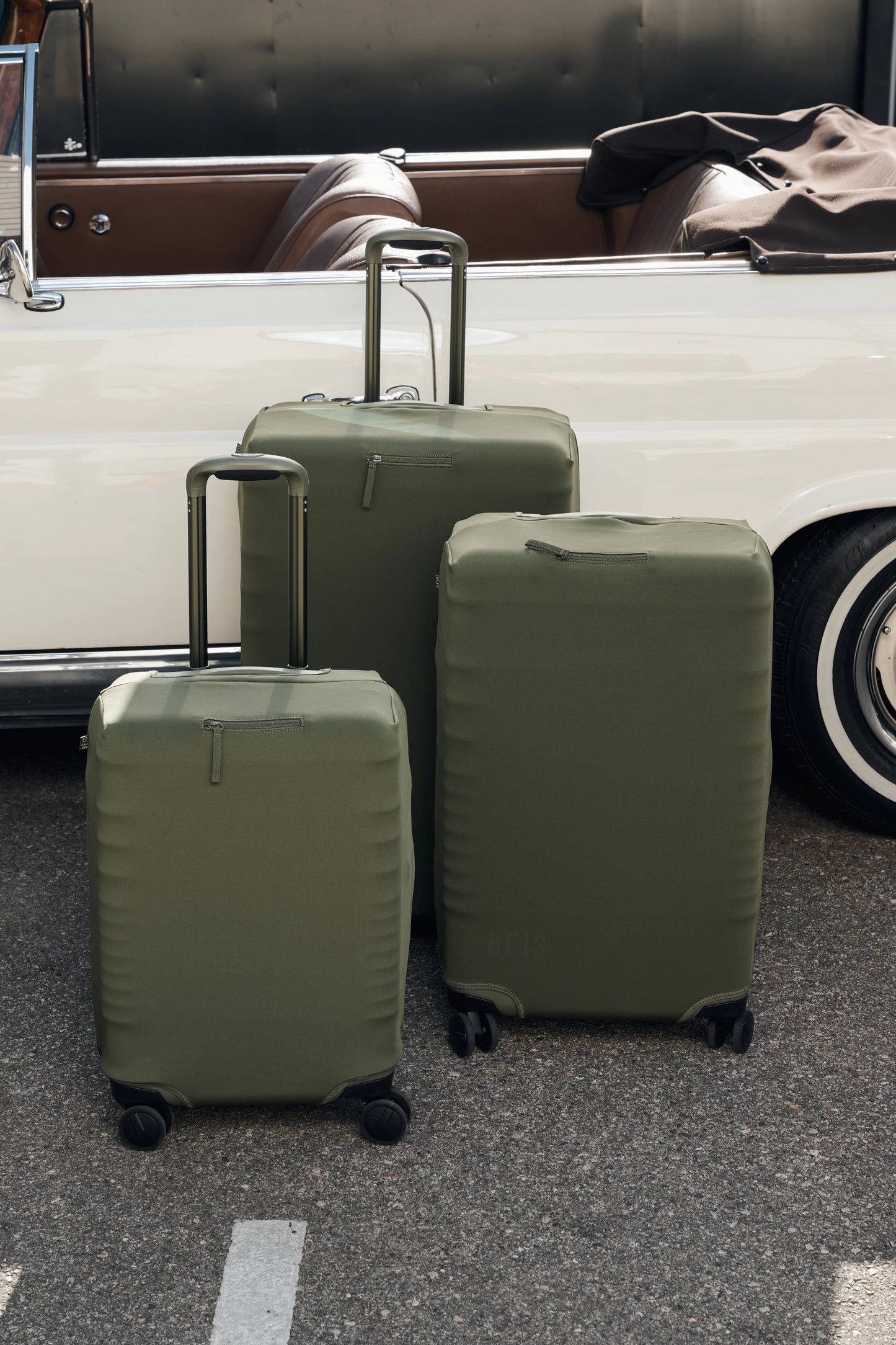 The Medium Check-In Roller in Olive